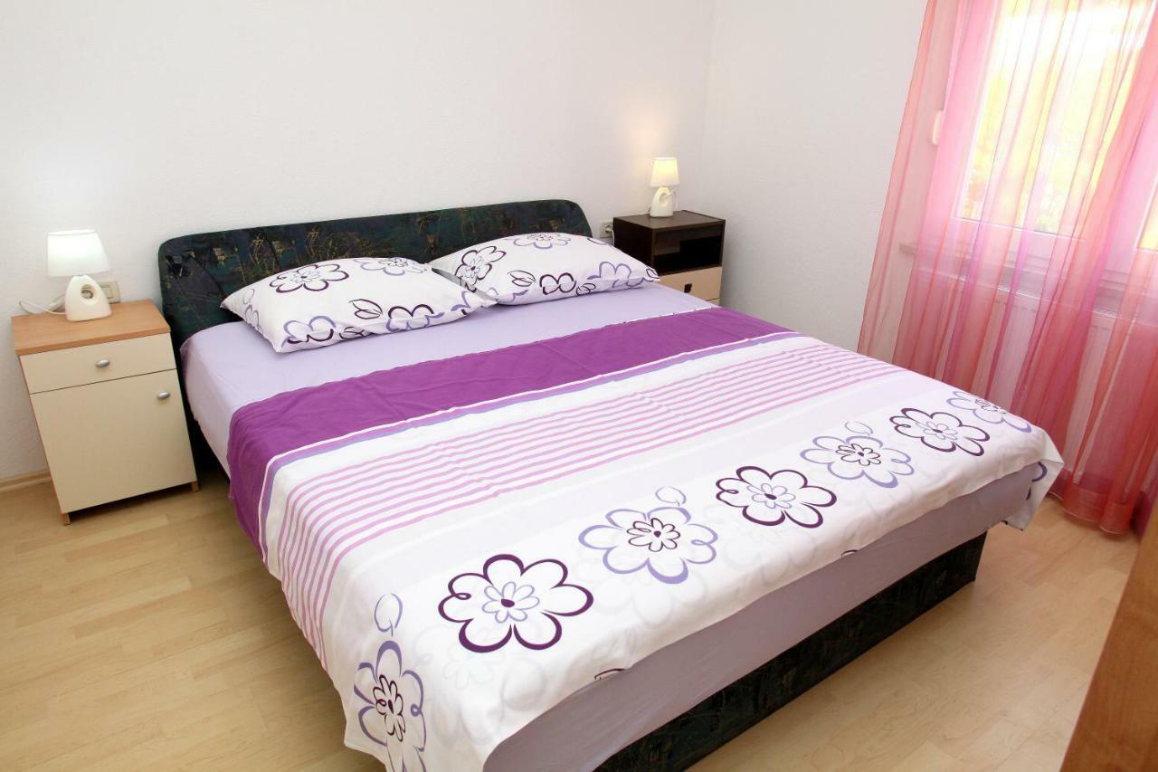 Apartman Dinka Trogir Bagian luar foto