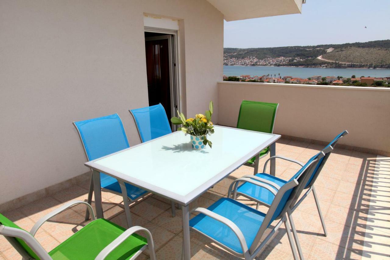 Apartman Dinka Trogir Bagian luar foto